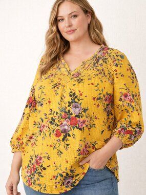 Torrid Size 2 Yellow Floral Smocked Blouse Boho Flowy Top Plus Size